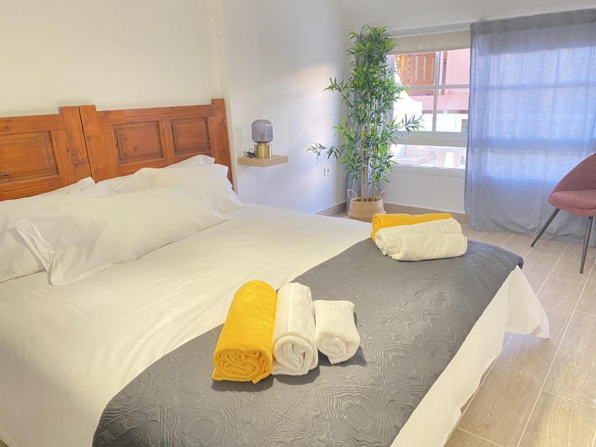 Homeforguest Two Bedroom Apartment With Pool And Terrace Caleta de Fuste Exterior foto