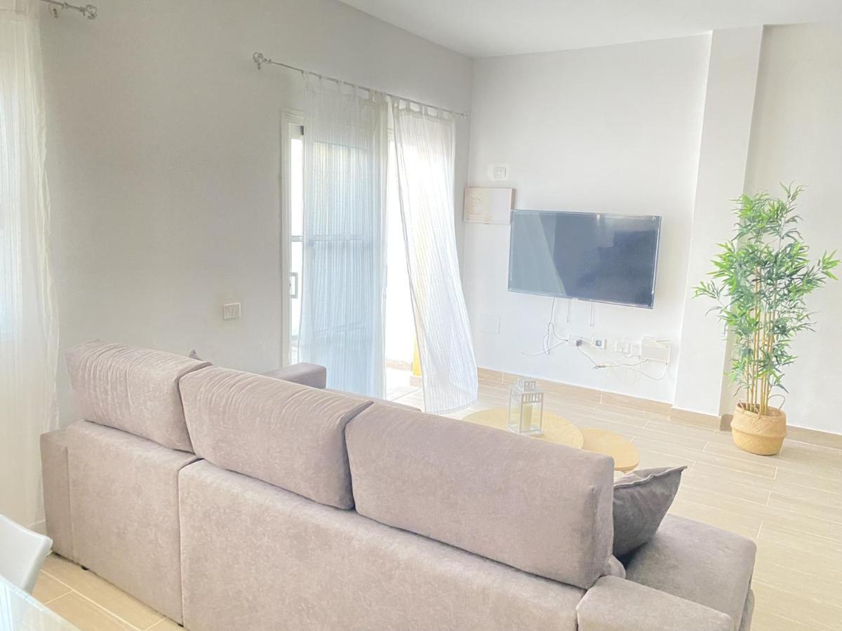 Homeforguest Two Bedroom Apartment With Pool And Terrace Caleta de Fuste Exterior foto