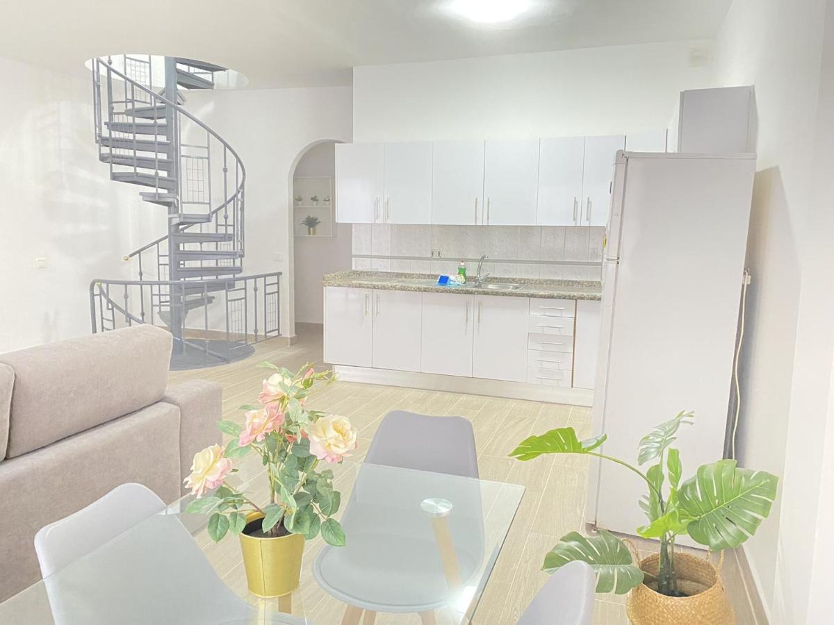 Homeforguest Two Bedroom Apartment With Pool And Terrace Caleta de Fuste Exterior foto